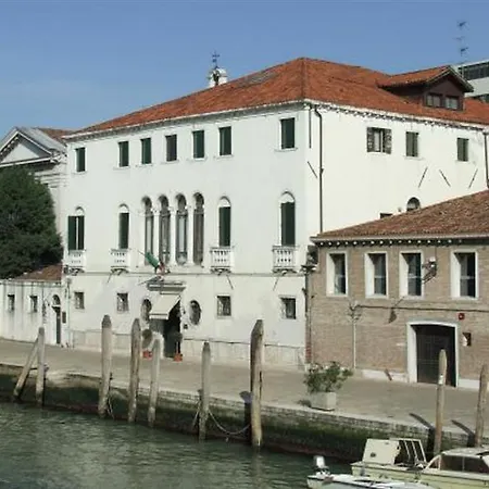 Nocleg ze śniadaniem Casa Sant'andrea 2*