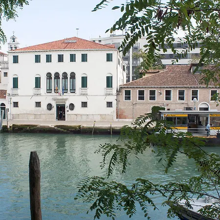 Casa Sant'andrea Bed & Breakfast Benátky