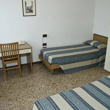 Casa Sant'andrea 2* Venise