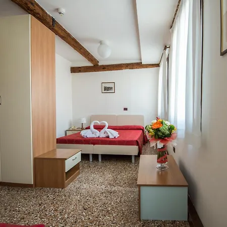 Casa Sant'andrea 2* Venise