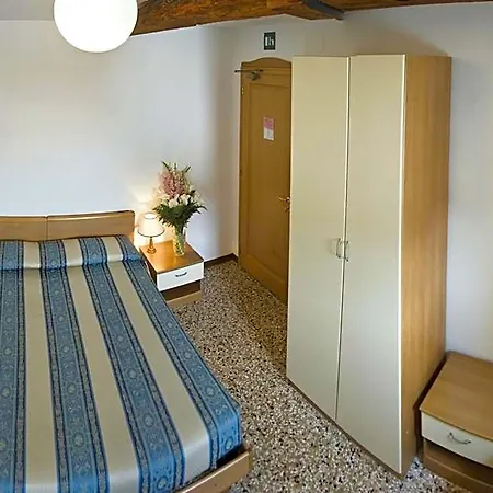 Casa Sant'andrea Bed & Breakfast 2*