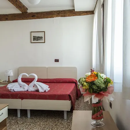Casa Sant'andrea 2* Венеция