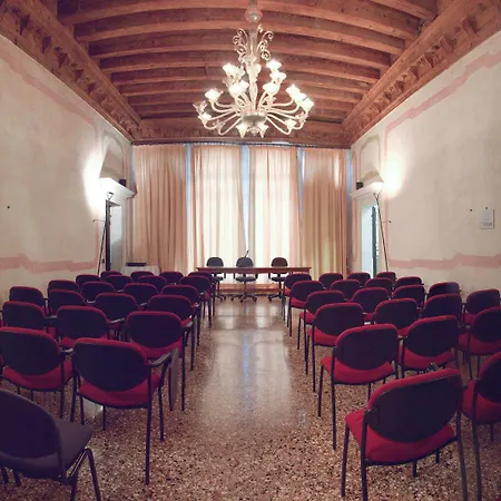 Bed & Breakfast Casa Sant'andrea 2*